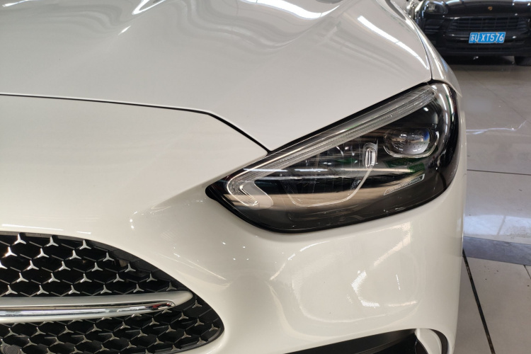 奔驰C级 2023款 改款 C 260 L 运动版局部细节36