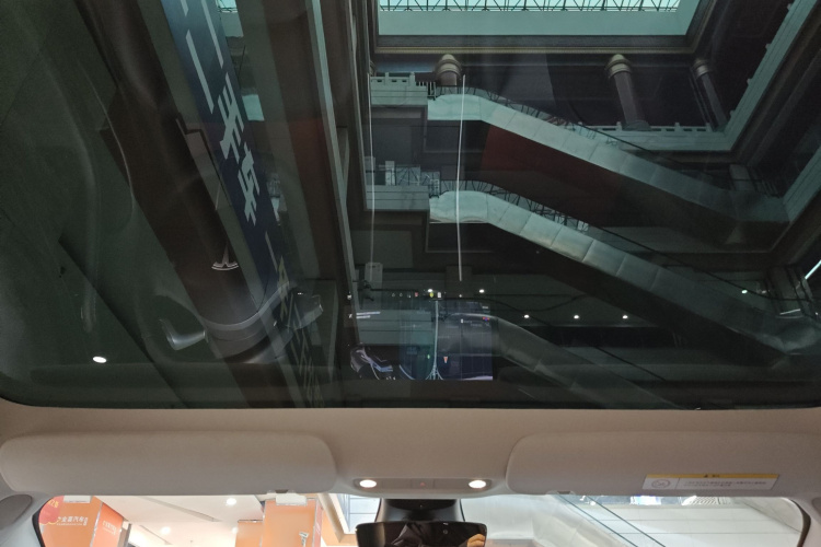 特斯拉 Model 3 2020款 标准续航后驱升级版中控内饰22