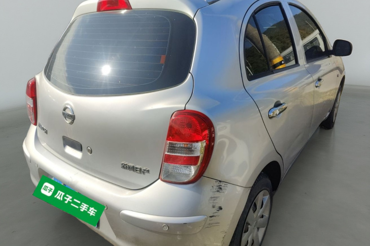 日产 玛驰 2015款 1.2L 手动易享版车身外观7