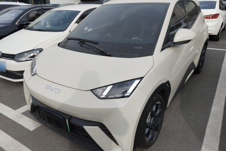 比亚迪 海鸥 2025款 305km 自由版车身外观1