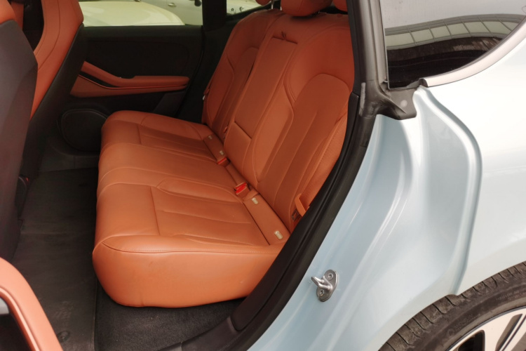 蔚来ET5 2022款 75kWh中控内饰7003