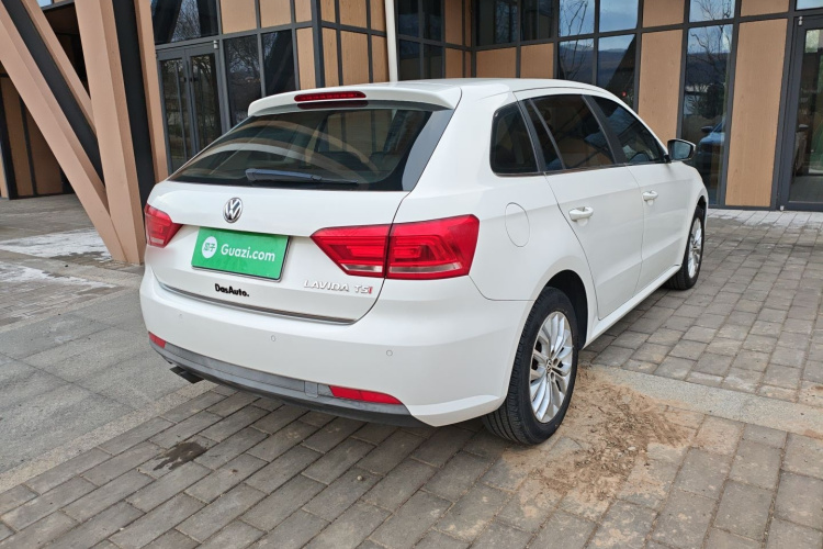 大众 朗行 2013款 1.4TSI 手动豪华型车身外观7