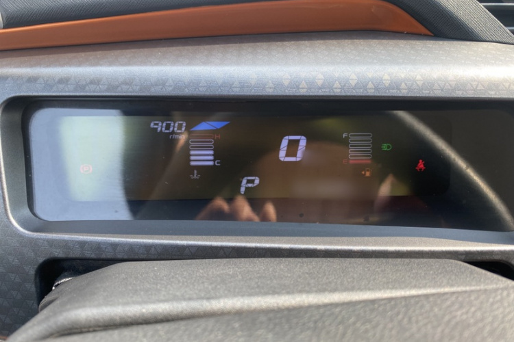 吉利汽车 远景X1 2017款 1.3L 自动玩家版局部细节9001