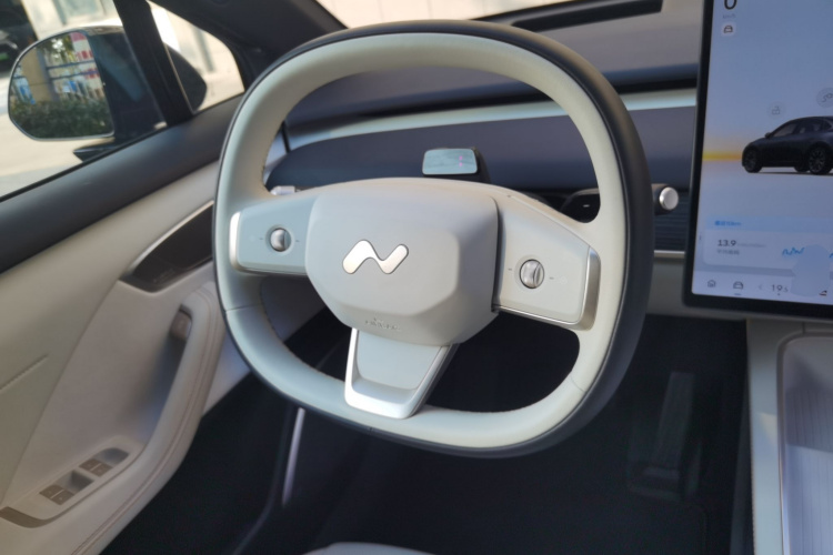 乐道L60 2024款 85kWh 后驱版局部细节13