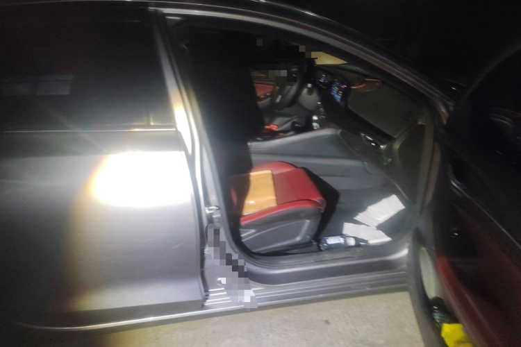 长安 逸动 2020款 PLUS 蓝鲸NE 1.4T GDI DCT旗舰型局部细节9005