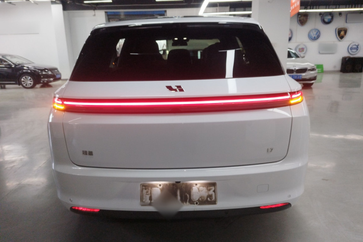 理想汽车 理想L7 2023款 Pro车身外观6