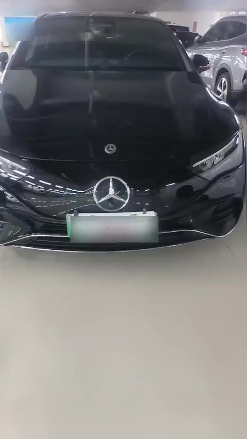 奔驰EQE 2022款 350 先锋版讲解2