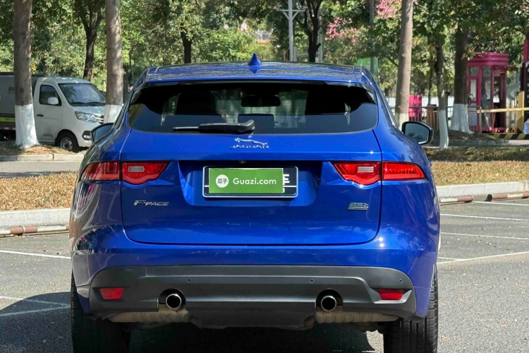 捷豹F-PACE 2018款 2.0T 四驱R-Sport运动版车身外观6004