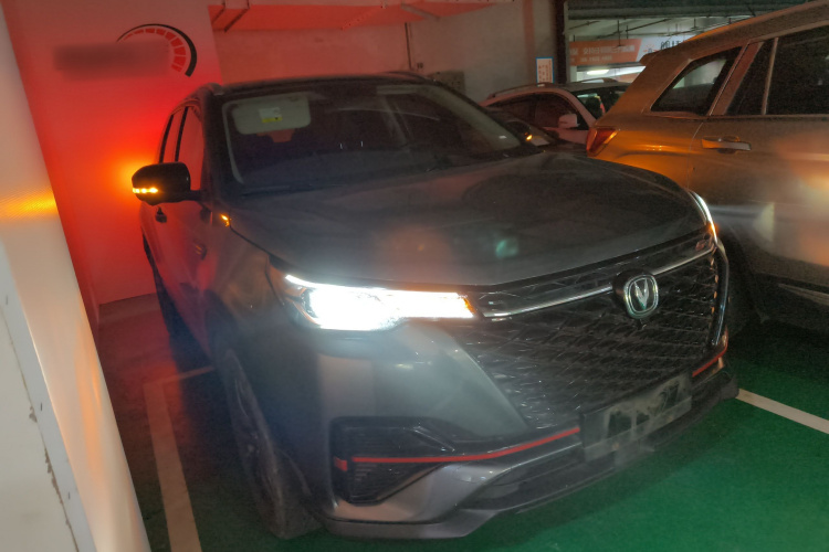 长安CS55PLUS 2022款 蓝鲸版 1.5T DCT尊贵型车身外观6002