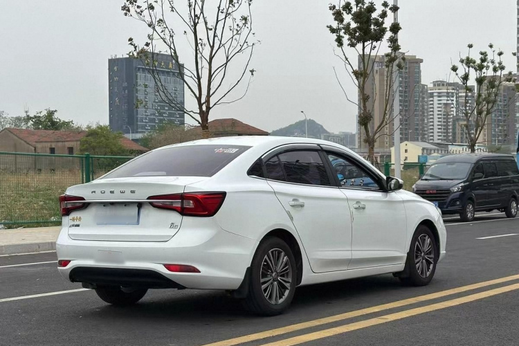 荣威i5 2020款 1.5L 自动4G互联领豪版车身外观6005