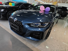 宝马4系 2022款 改款 425i M运动曜夜套装