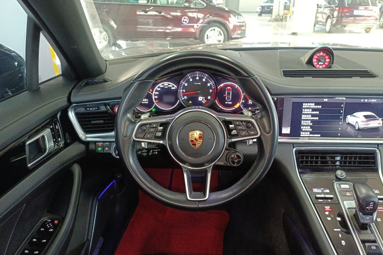 保时捷 2019款 Panamera 2.9T中控内饰13