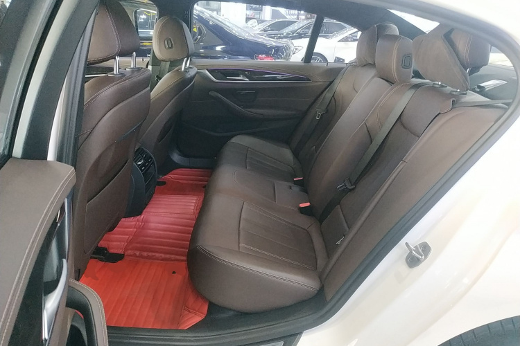 宝马5系 2020款 525Li M运动套装中控内饰21