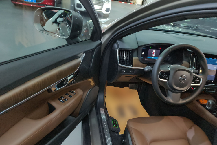 沃尔沃V90 2022款 Cross Country B5 AWD 智远版中控内饰20