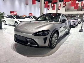 小米汽车 小米YU7 2025款 超长续航四驱Pro版