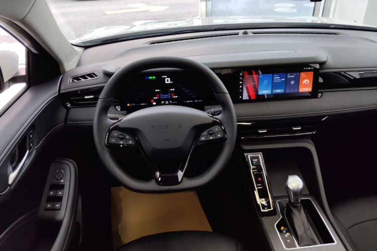 荣威i5 2024款 1.5L CVT尊荣版中控内饰13