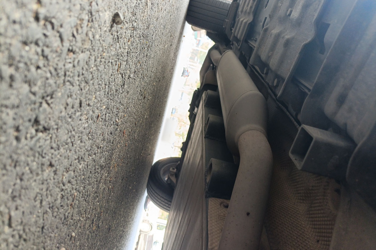 比亚迪 宋新能源 2017款 宋DM 1.5TID 全时四驱豪华型局部细节9001