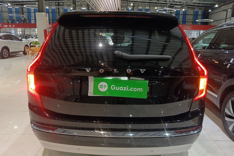 沃尔沃XC90 2022款 B6 智逸豪华版 7座车身外观6