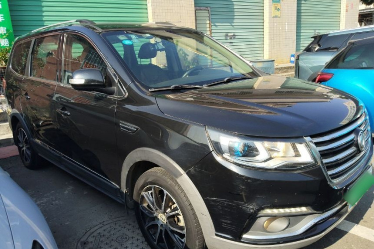 东风风行 风行SX6 2016款 1.6L 手动尊享型车身外观3