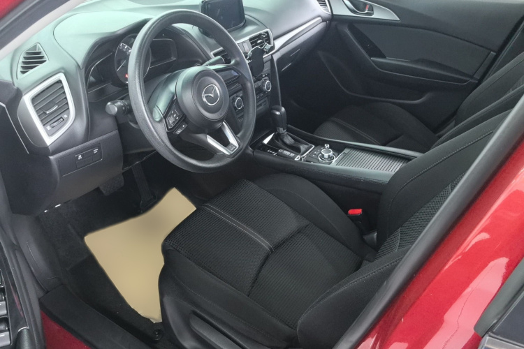 马自达3 昂克赛拉 2017款 三厢 1.5L 自动豪华型 国V中控内饰7002