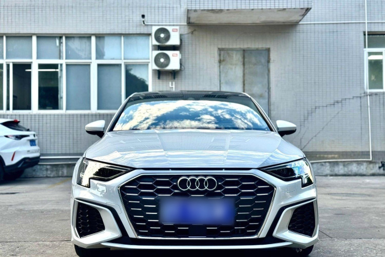 奥迪A3 2022款 A3L Limousine 35 TFSI 豪华运动型车身外观6001