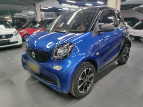 smart fortwo 2015款 1.0L 52千瓦硬顶激情版