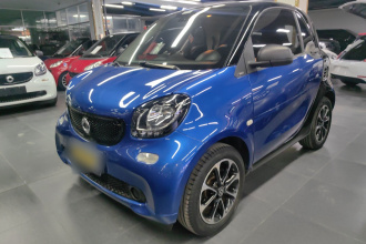 smart fortwo 2015款 1.0L 52千瓦硬顶激情版