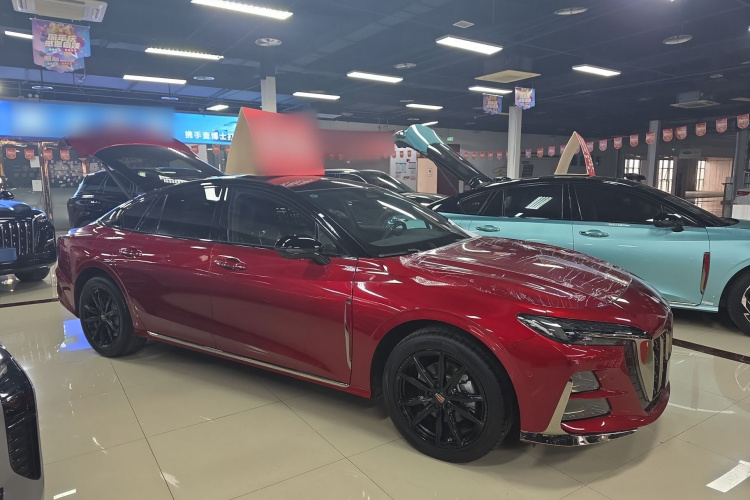 红旗H6 2023款 2.0T 致臻版车身外观6002