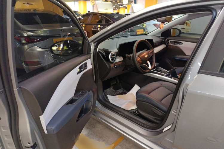 雪佛兰 科鲁泽 2024款 1.5L 双离合悦享版中控内饰20