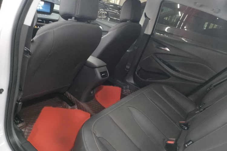 别克 威朗 2023款 Pro 乐享版中控内饰7002