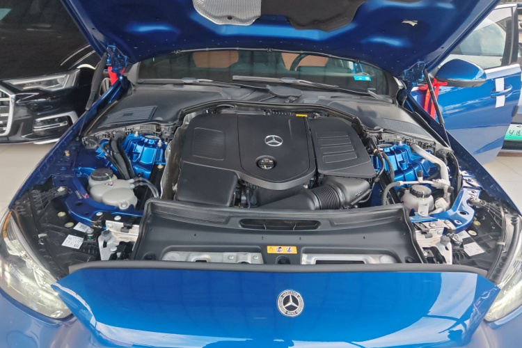 奔驰C级 2022款 改款 C 200 L 运动版局部细节24