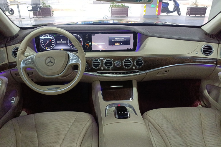 奔驰S级 2016款 S 320 L 商务型中控内饰7002