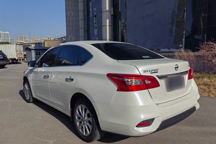 日产 轩逸 2022款 经典 1.6XE CVT舒适版车身外观6007