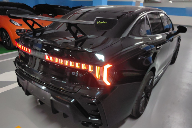 领克03 2025款 03+ 2.0TD 自动性能套装车身外观7