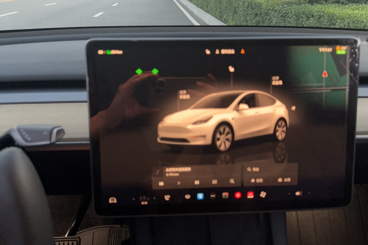 特斯拉 Model Y 2022款 改款 长续航全轮驱动版局部细节16