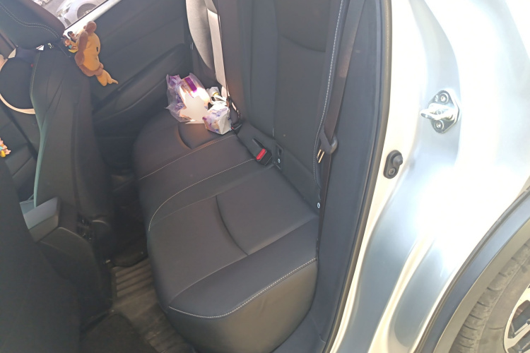 丰田 锋兰达 2022款 2.0L CVT豪华版中控内饰21