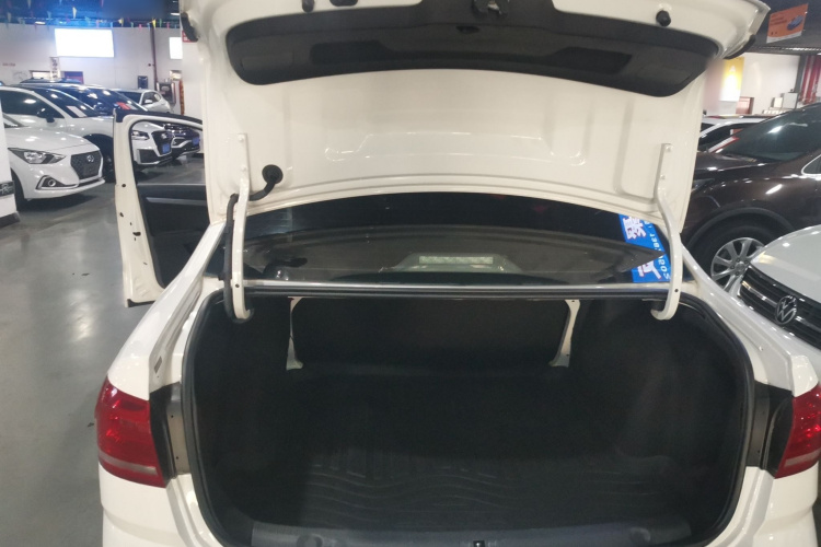 大众 朗逸 2017款 1.6L 自动风尚版局部细节23