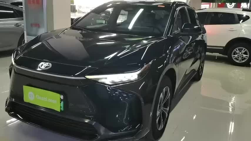 一汽丰田bZ4X 2022款 四驱高性能PRO版实拍1