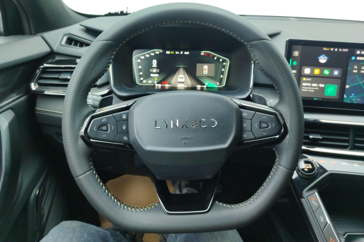 领克06 2023款 Remix 1.5T Hero中控内饰13