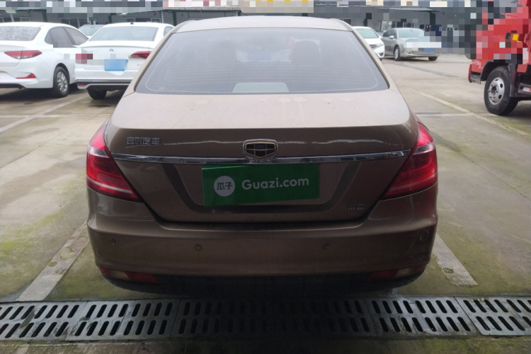 吉利汽车 帝豪 2014款 三厢 1.5L 手动精英型车身外观6