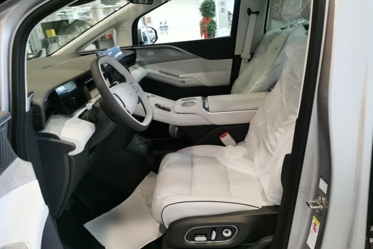 小鹏X9 2026款 增程版 1602 Ultra局部细节19