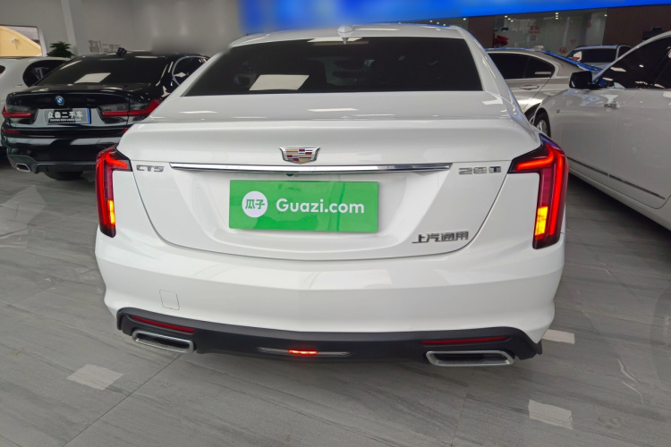 凯迪拉克CT5 2022款 28T 风尚型车身外观6