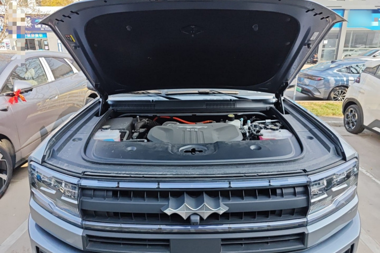 方程豹 豹5 2025款 天神智驾Ultra版机舱底盘24