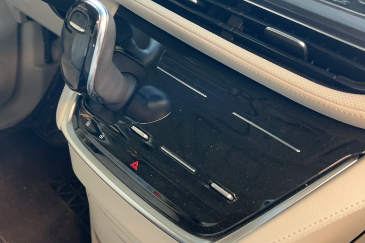 别克GL8 2022款 ES陆尊 653T 舒适型局部细节9004