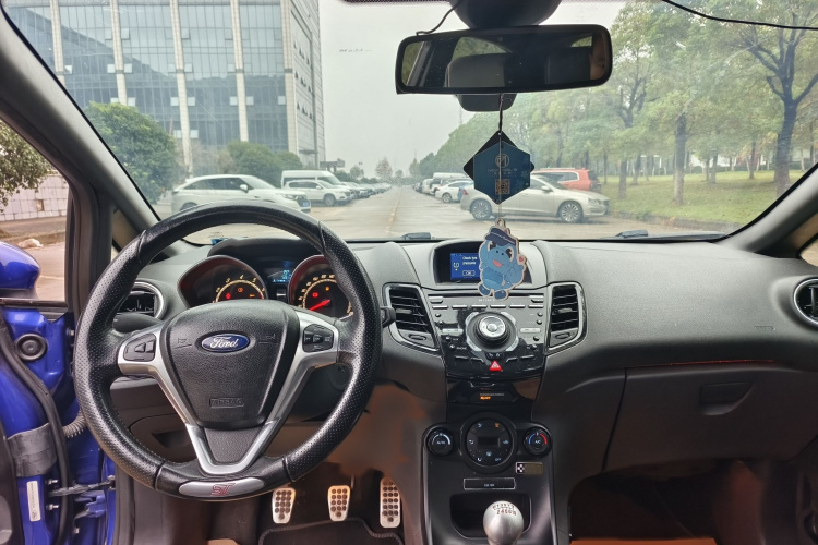 福特 嘉年华(进口) 2013款 1.6T ST中控内饰7006