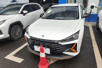 东风风神 奕炫 2024款 1.5L 自动劲速版