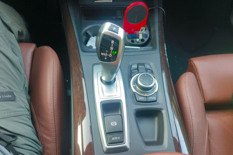 宝马X5(进口) 2013款 xDrive35i 臻享版局部细节18