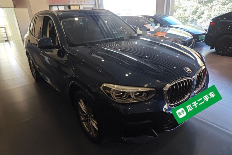 宝马X3 2020款  xDrive28i M运动套装车身外观3