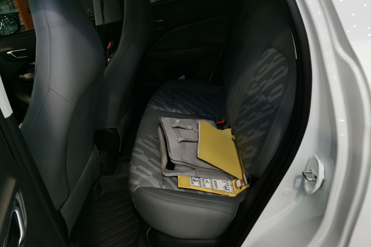 零跑汽车 零跑T03 2024款 200轻享版中控内饰21