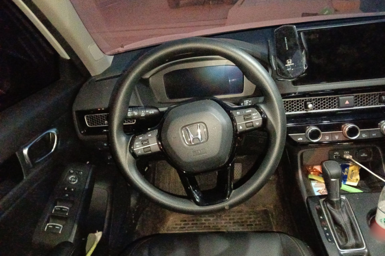 本田 型格 2023款 240TURBO CVT科技版中控内饰13